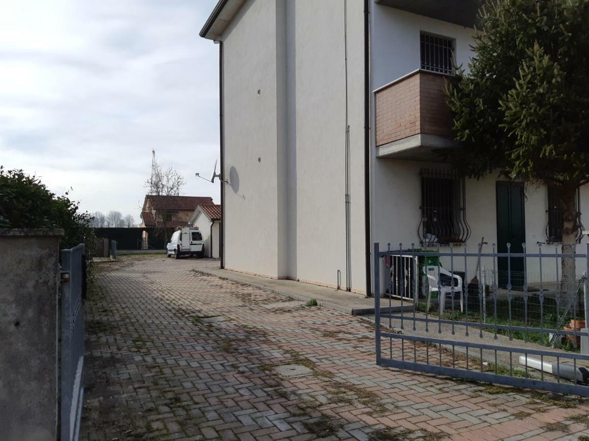 Ferienwohnung Il Grande Fiume Occhiobello Exterior foto